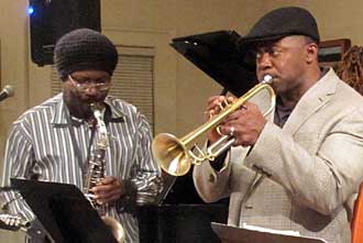 Cassius Richmond, Dwight Adams